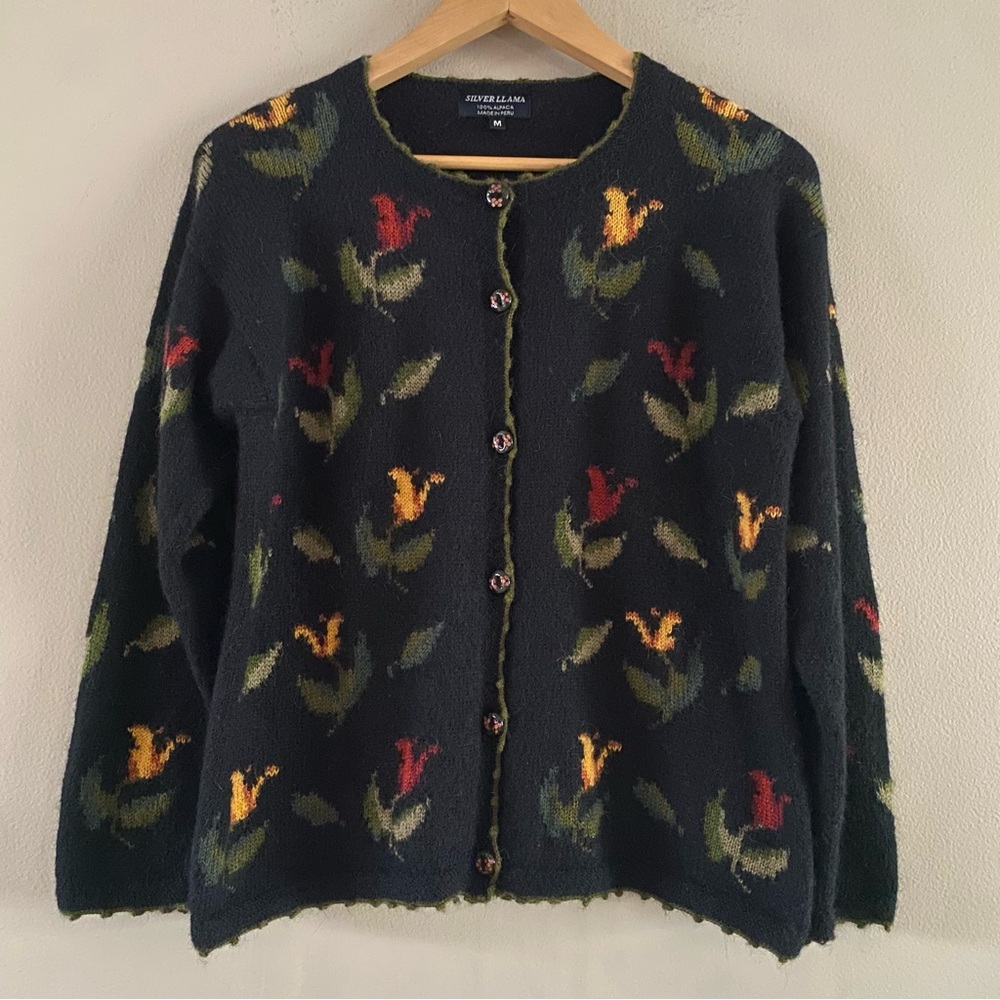 Vintage Silver Llama Peru Black Floral Alpaca Knit Cardigan Sweater Size MEDIUM